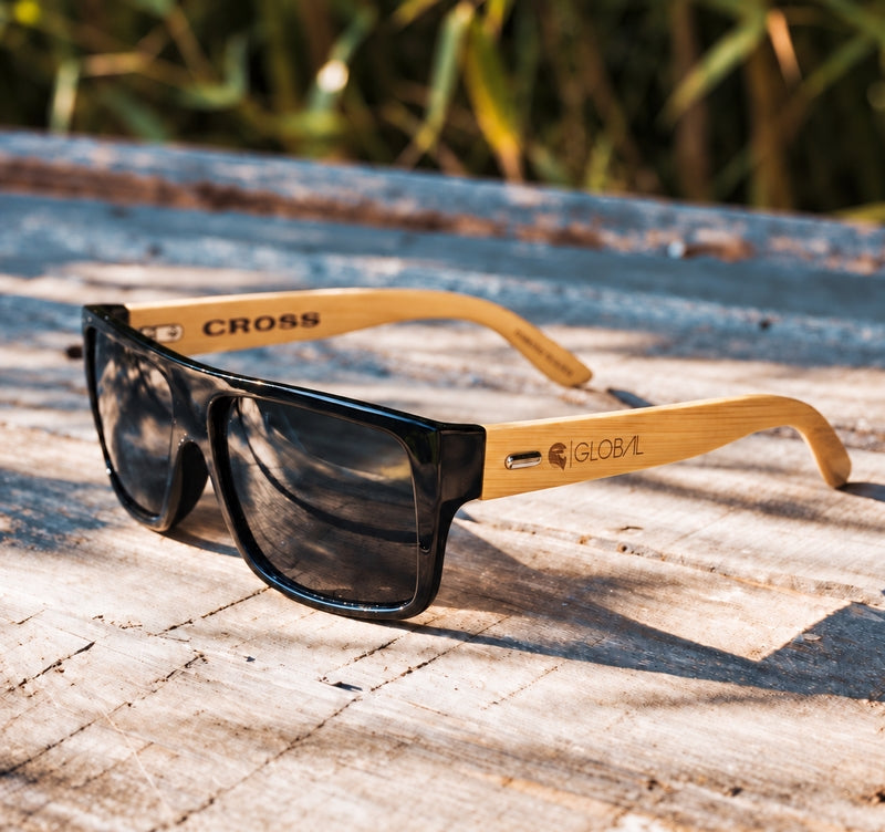 CROSS BLACK