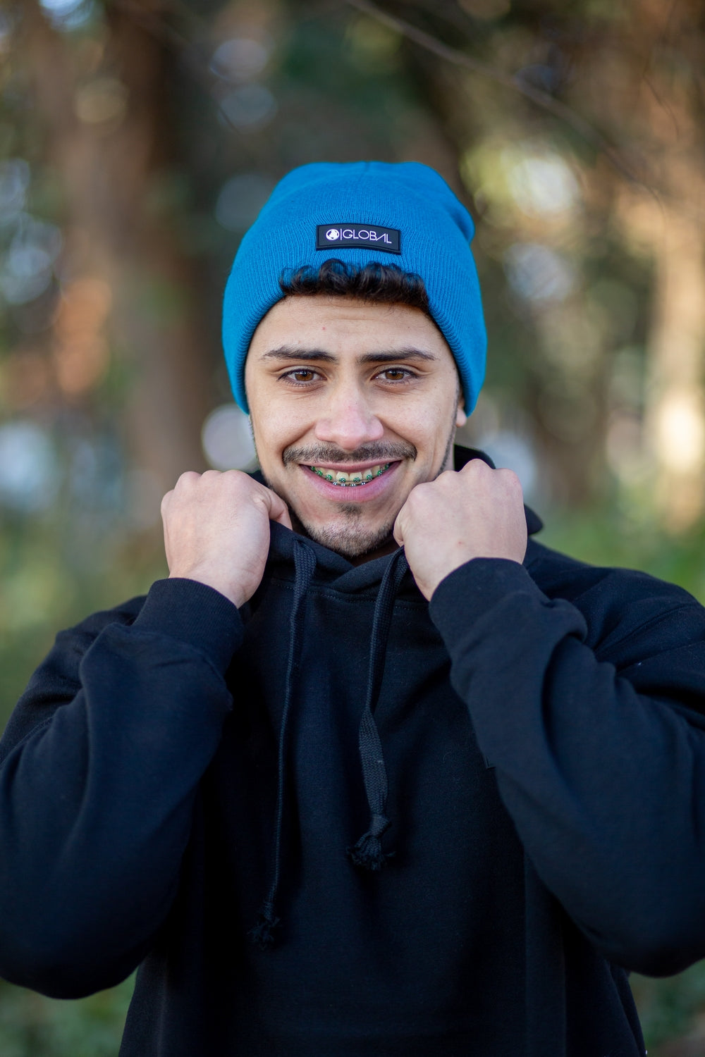 BEANIES / AZUL PETROLEO